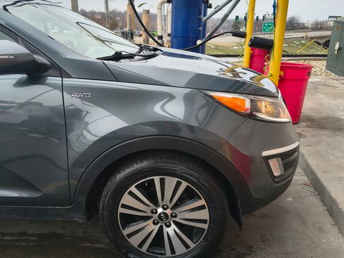 Used 2015 Kia Sportage EX image 6
