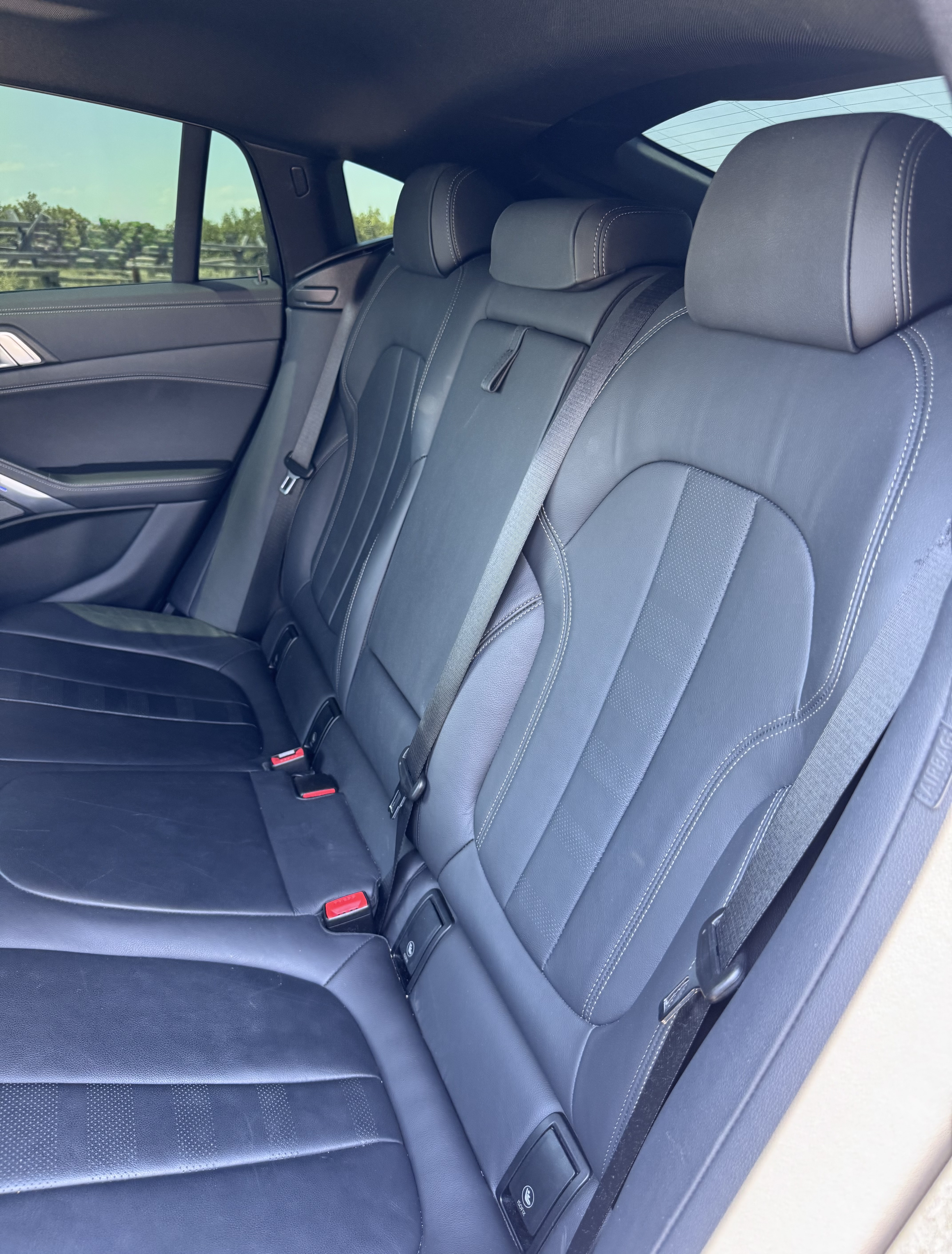 Used 2021 BMW X6 M50i AWD/4WD image 10