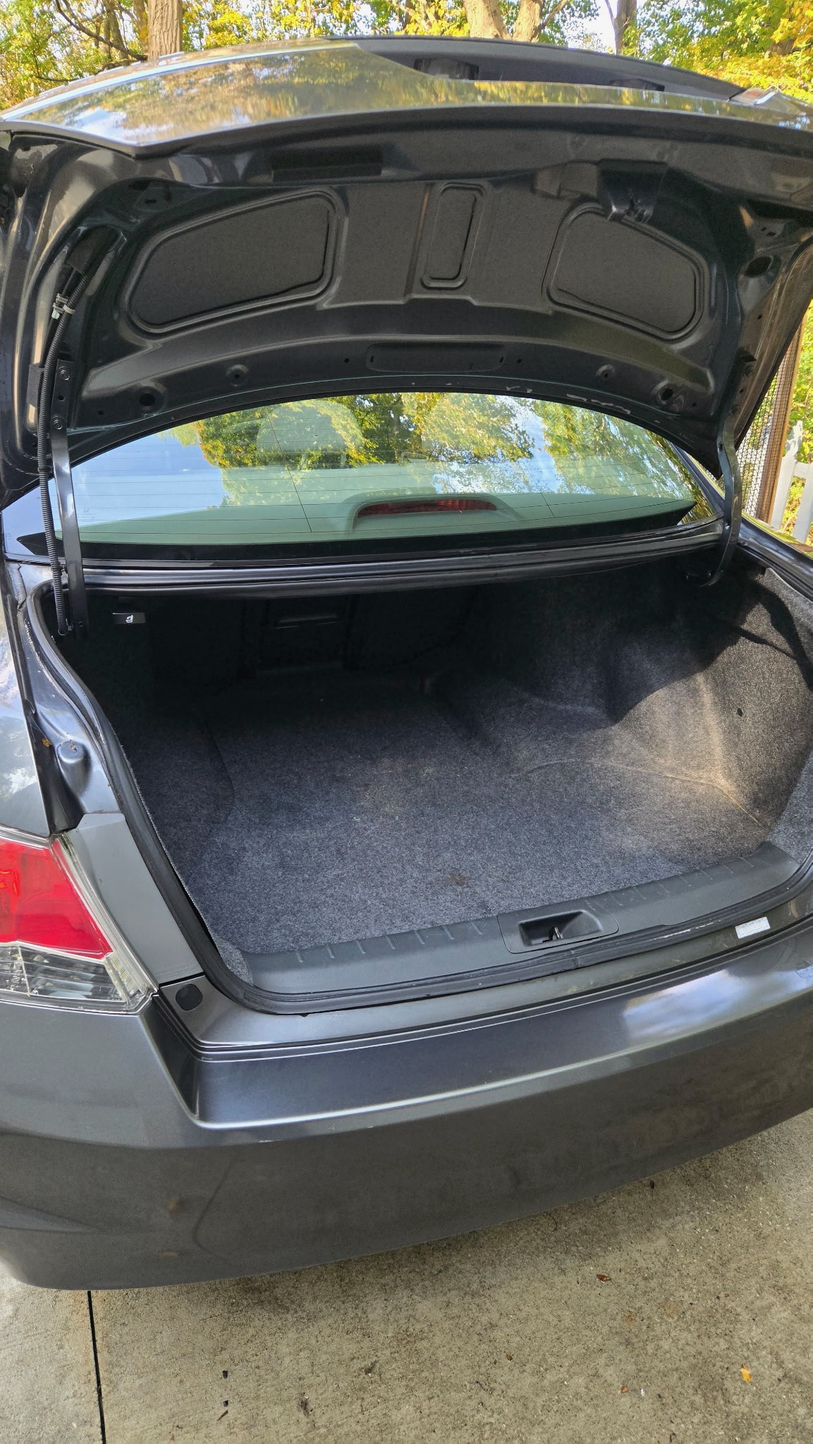 Used 2011 Honda Accord LX image 5