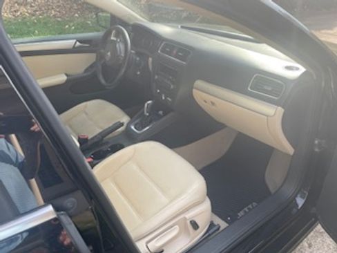 Used 2013 Volkswagen Jetta SE image 5