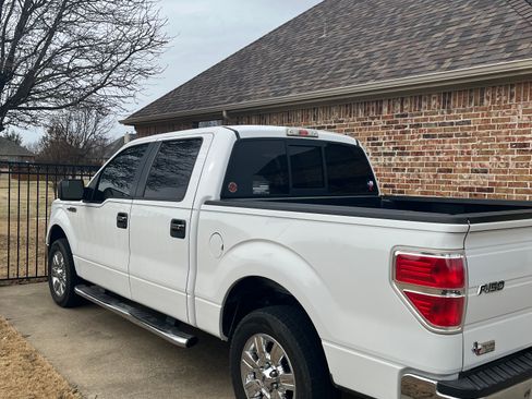 Used 2012 Ford F150 XLT w/ XLT Chrome Pkg image 4