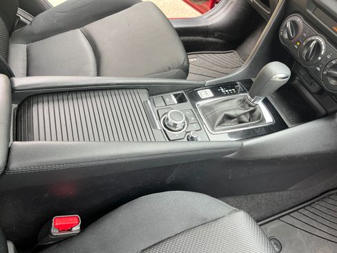 Used 2017 MAZDA MAZDA3 Sport FWD image 22