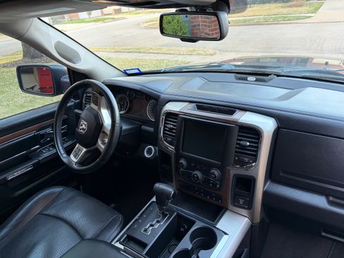 Used 2013 RAM 1500 Laramie image 11