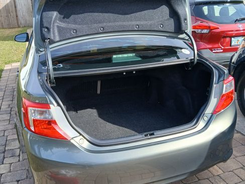 Used 2014 Toyota Camry LE image 26