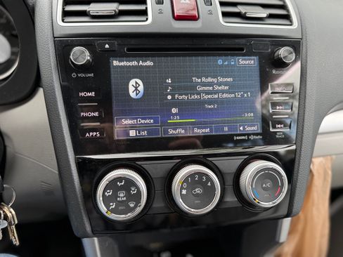 Used 2016 Subaru Forester 2.5i Premium w/ All-Weather Package image 11