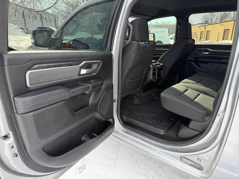 Used 2022 RAM 1500 Big Horn image 10