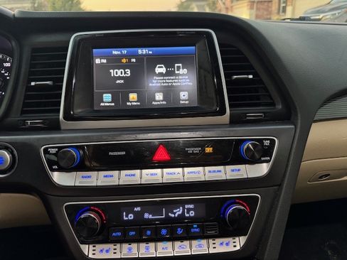 Used 2018 Hyundai Sonata Limited w/ Cargo Package image 8