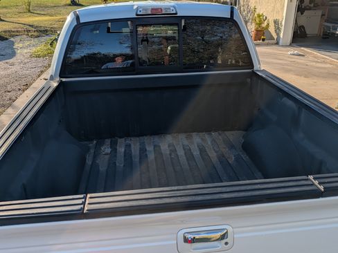 Used 2013 Ford F150 Lariat w/ Luxury Equipment Group image 11