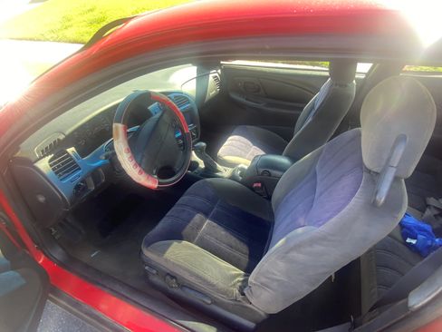 Used 2001 Chevrolet Monte Carlo LS w/ Preferred Equipment Group 1 image 8