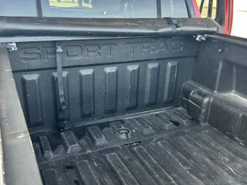 Used 2008 Ford Explorer Sport Trac XLT image 12