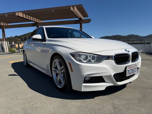 Used 2014 BMW 328d Sedan RWD image 2