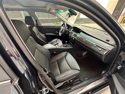 Used 2008 BMW 550i Sedan RWD image 6