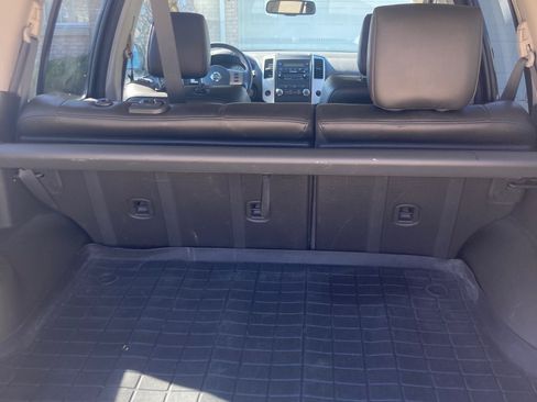 Used 2012 Nissan Xterra PRO-4X w/ Pro-4x Leather Pkg image 11