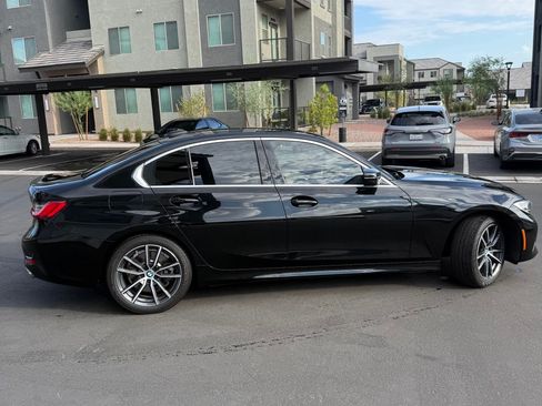 Used 2019 BMW 330i xDrive 330i xDrive Sedan 4D w/ Driving Assistance Package image 25