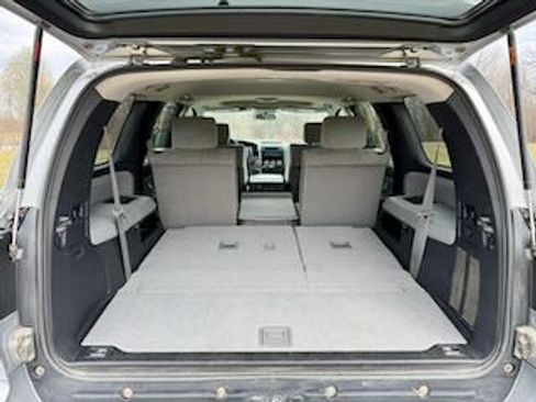 Used 2016 Toyota Sequoia SR5 image 9