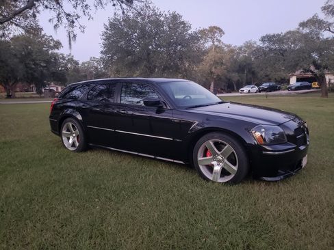 Used 2007 Dodge Magnum SRT8 w/ SRT Option Group III image 4