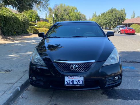 Used 2007 Toyota Solara SLE image 2