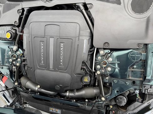 Used 2014 Jaguar F-TYPE S RWD image 15