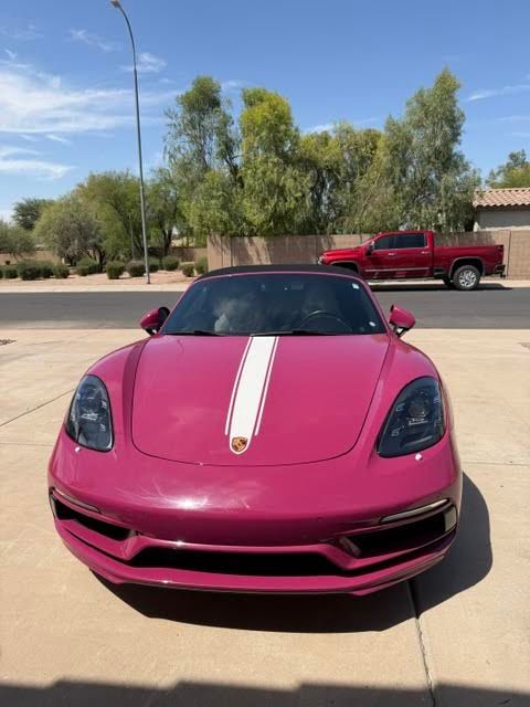 Used 2024 Porsche 718 Boxster RWD image 2