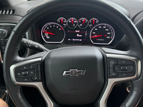 Used 2019 Chevrolet Silverado 1500 LT Trail Boss AWD/4WD image 16