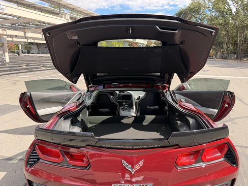 Used 2018 Chevrolet Corvette Grand Sport RWD image 14