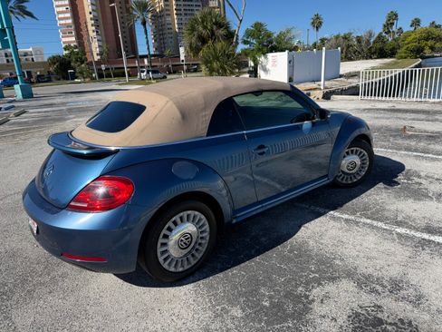 Used 2016 Volkswagen Beetle 1.8T S image 13