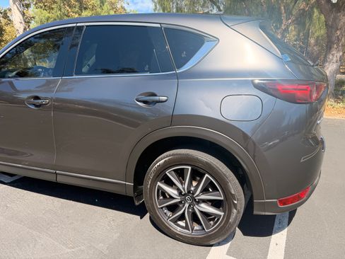 Used 2018 MAZDA CX-5 Grand Touring w/ Premium Package FWD image 11