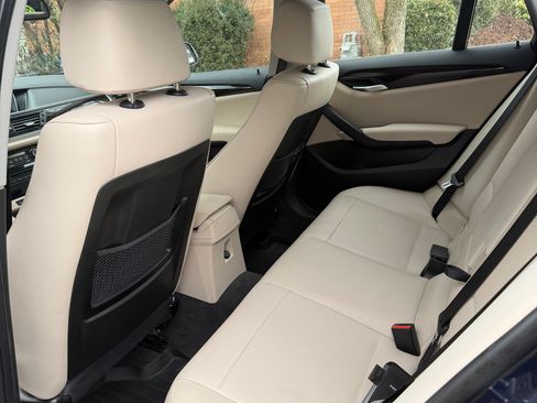 Used 2015 BMW X1 xDrive28i image 12