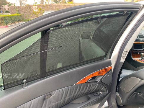 Used 2005 Mercedes-Benz E 500 Sedan image 16