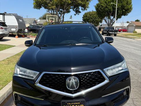 Used 2017 Acura MDX SH-AWD w/ Advance Package image 2