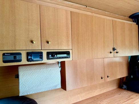 Used 2019 Mercedes-Benz Sprinter 144 image 14