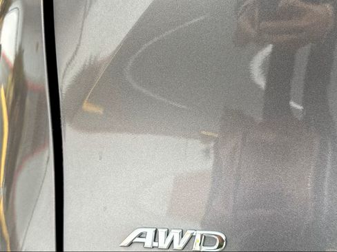 Used 2022 Toyota Sienna LE image 18