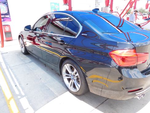 Used 2018 BMW 330e RWD image 6