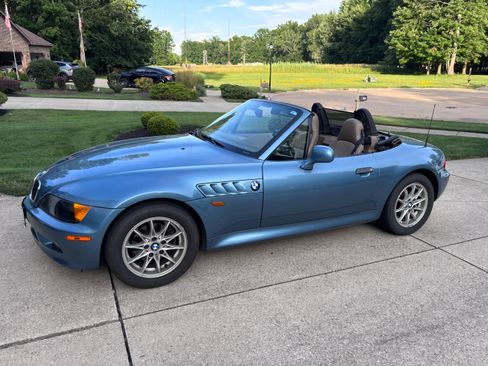 Used 1998 BMW Z3 1.9 RWD image 1