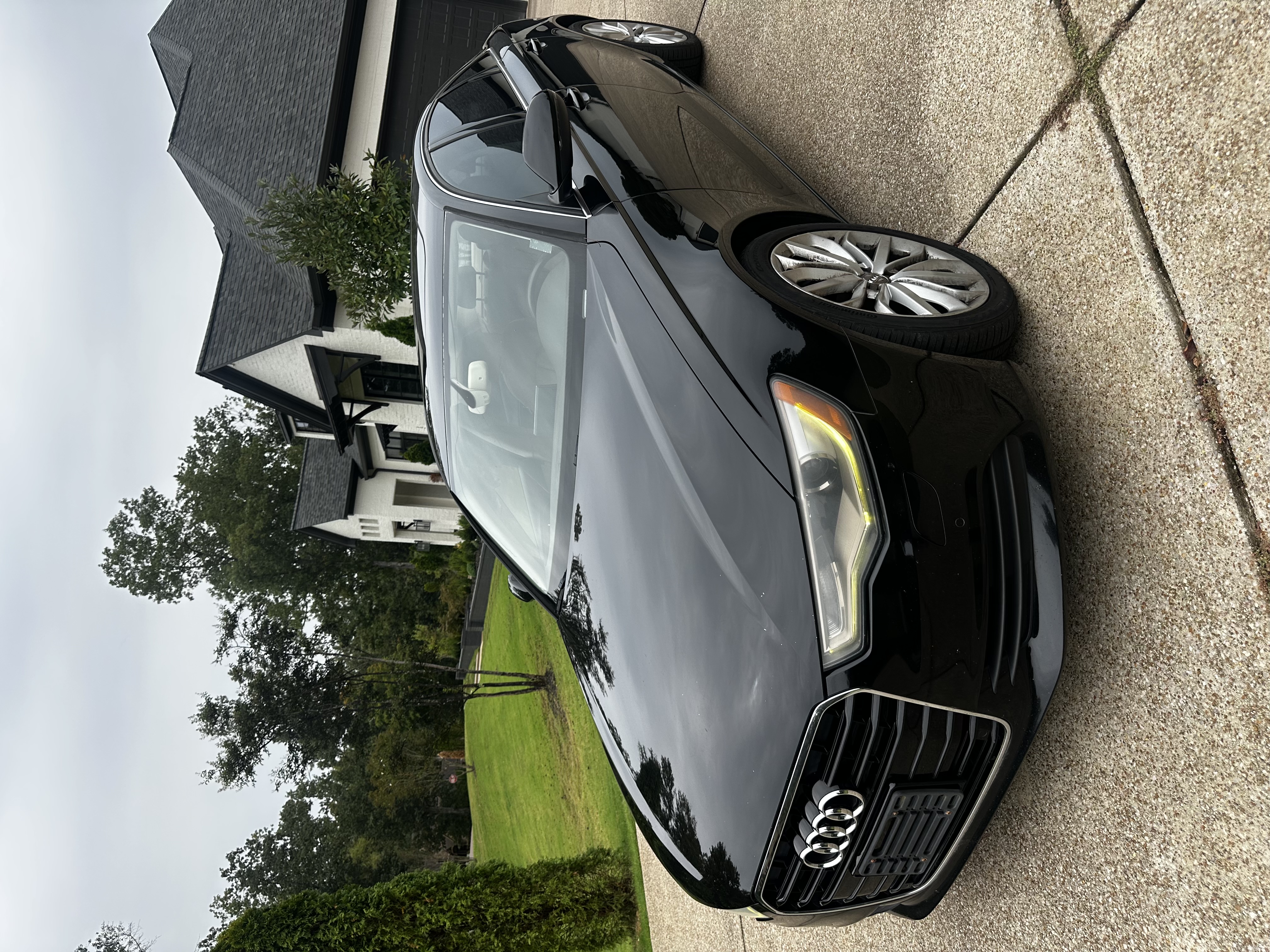 Used 2012 Audi A6 2.0T Premium Plus w/ Premium Plus Pkg FWD image 1