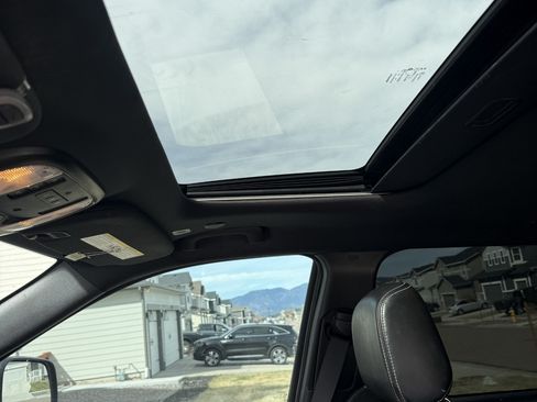 Used 2021 Dodge Durango SRT Hellcat w/ Black Package image 6