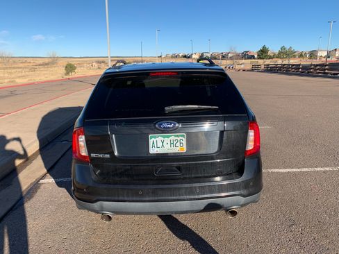 Used 2013 Ford Edge SE image 9