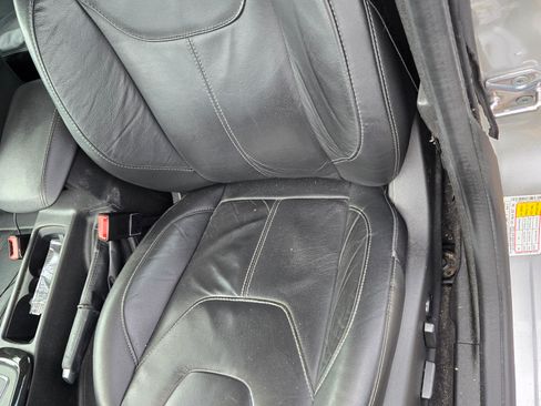 Used 2017 Ford Focus Titanium w/ Titanium Technology Package image 11