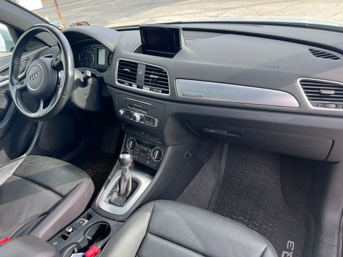 Used 2018 Audi Q3 2.0T Premium w/ Convenience Package image 9