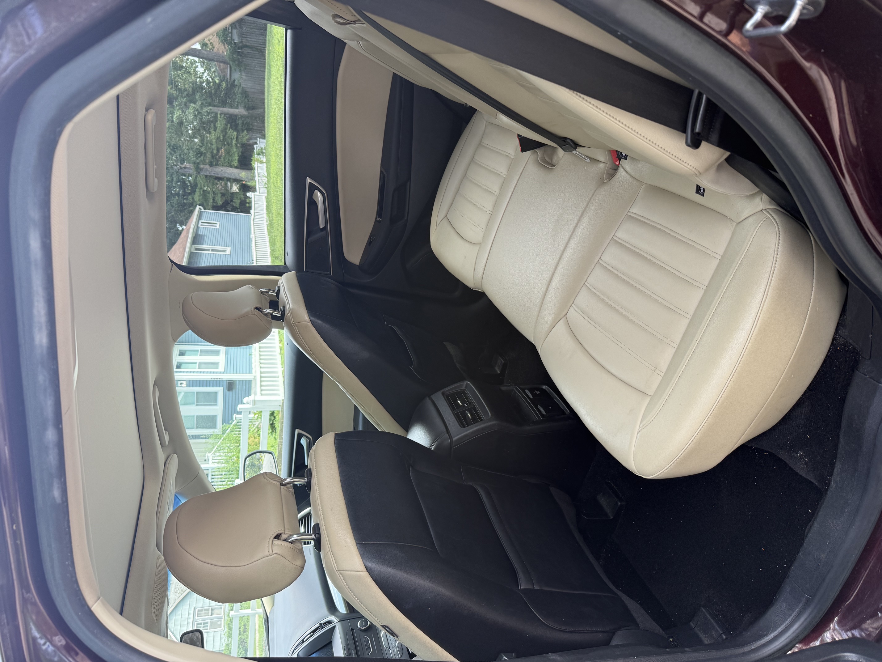Used 2017 Ford Edge SEL w/ Equipment Group 201A AWD/4WD image 5