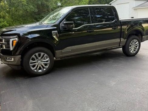 Used 2025 Ford F150 King Ranch w/ FX4 Off-Road Package AWD/4WD image 15