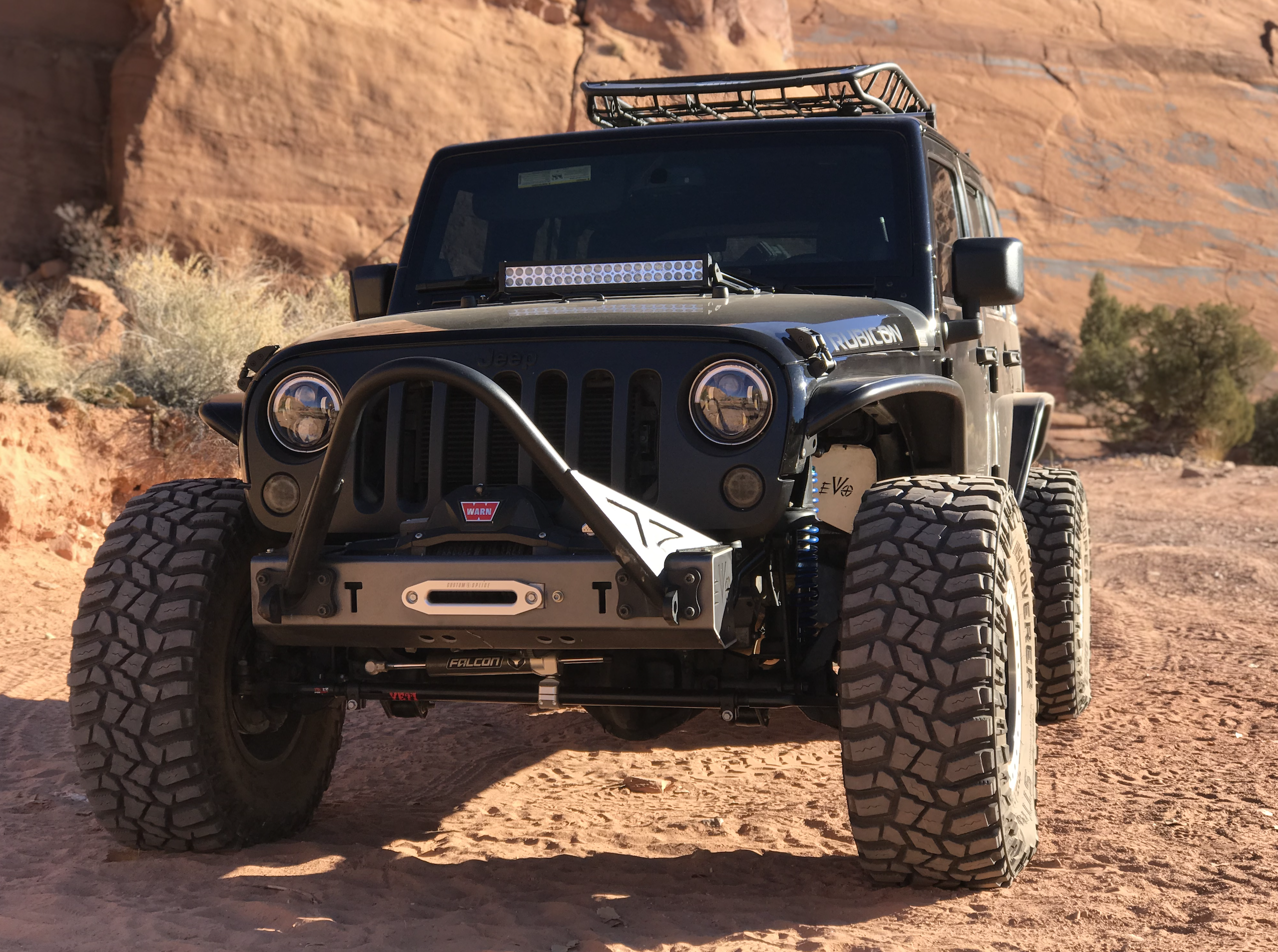 Used 2013 Jeep Wrangler Unlimited Rubicon w/ Connectivity Group AWD/4WD image 1