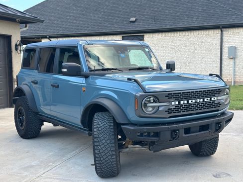 Used 2022 Ford Bronco Badlands AWD/4WD image 5