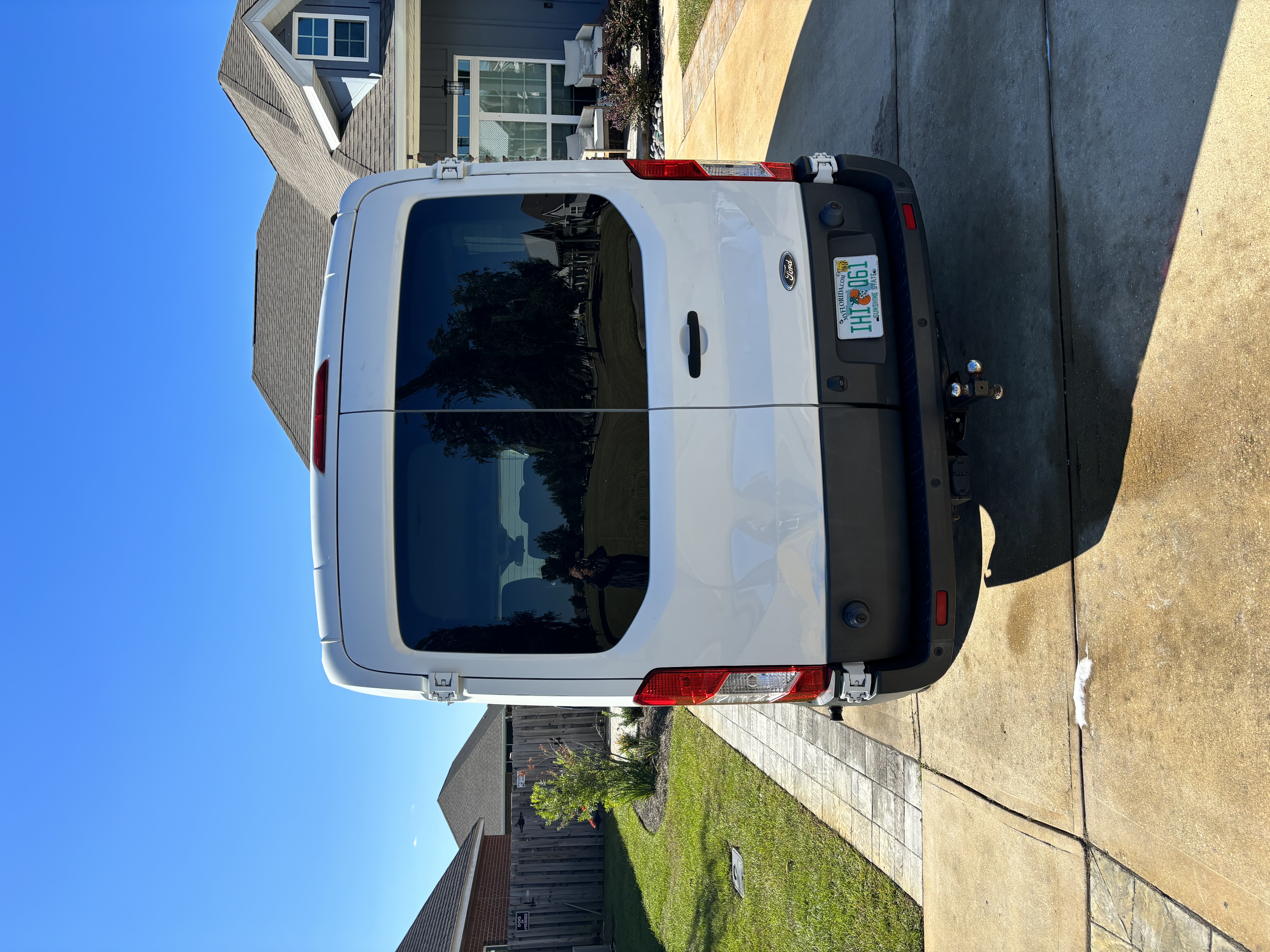 Used 2015 Ford Transit 350 XLT RWD image 2
