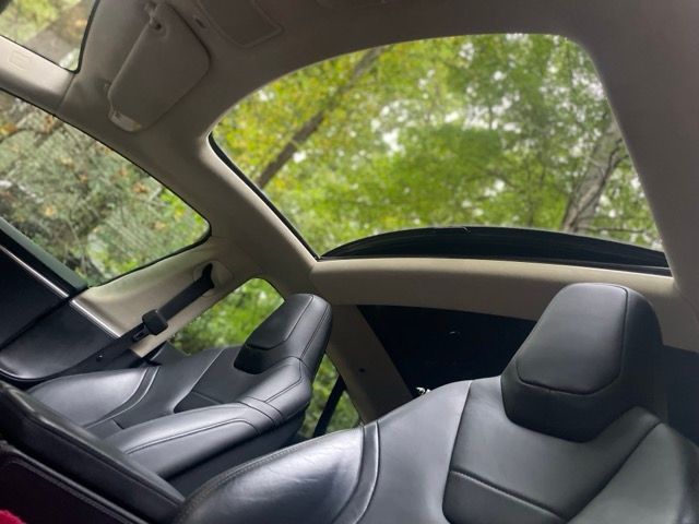 Used 2015 Tesla Model S 85D AWD/4WD image 24