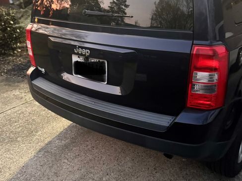 Used 2011 Jeep Patriot Sport w/ PWR Value Group image 5