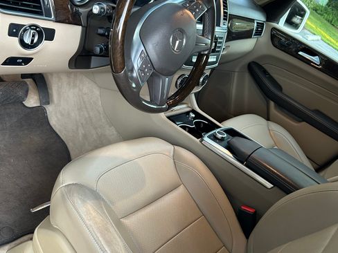 Used 2014 Mercedes-Benz ML 350 4MATIC image 5