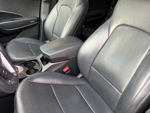 Used 2014 Hyundai Santa Fe Sport 2.0T w/ Technology Package 05 image 6