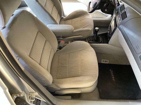 Used 2000 Volkswagen Jetta GLS image 25