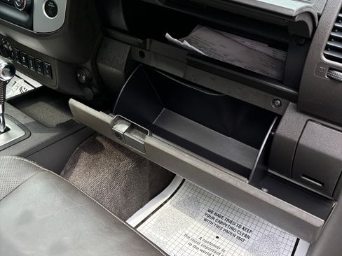 Used 2018 Nissan Frontier PRO-4X w/ Pro-4x Luxury Package AWD/4WD image 9